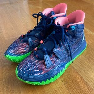 Nike Kyrie 7